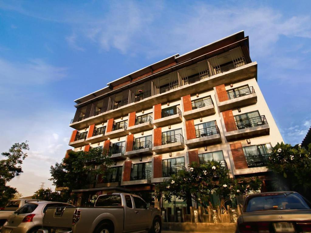 B2 Khamtieng Boutique & Budget Hotel Chiang Mai Esterno foto