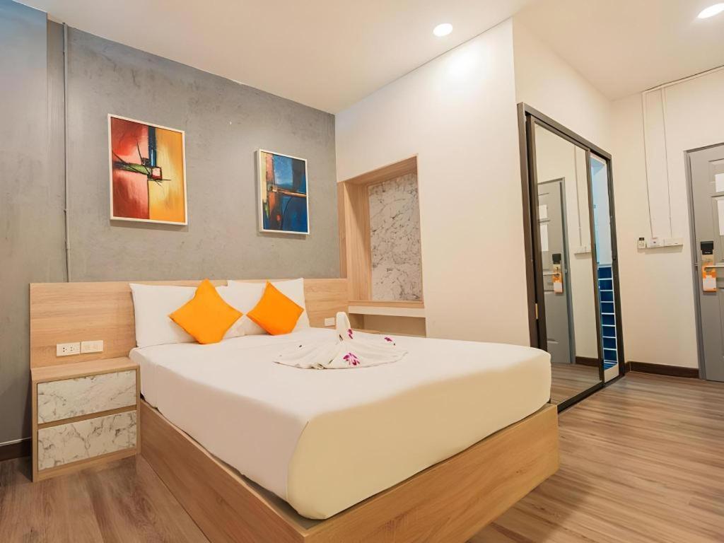 B2 Khamtieng Boutique & Budget Hotel Chiang Mai Esterno foto